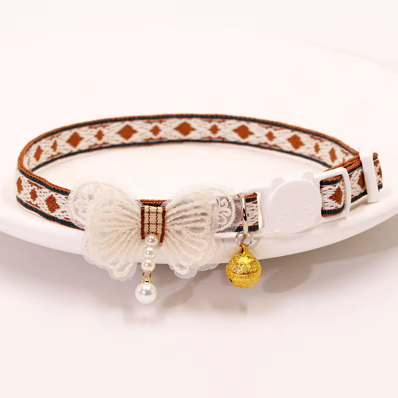Elegant Lace Bow Pet Collar - Adjustable Necklace-Style Collar for Cats - Fluffs Club