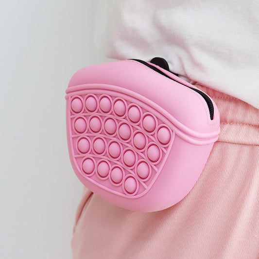 Silicone Dog Treat Pouch – Hands-Free Training Bag - My Store