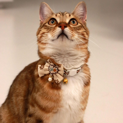 Elegant Lace Bow Pet Collar - Adjustable Necklace-Style Collar for Cats